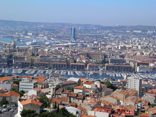 10.06.04-0301  　マルセイユ　全景１.jpg